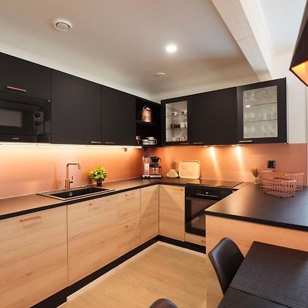 Apartment Tuomenkartano B1 iso huoneisto saunalla Kalajoki Esterno foto