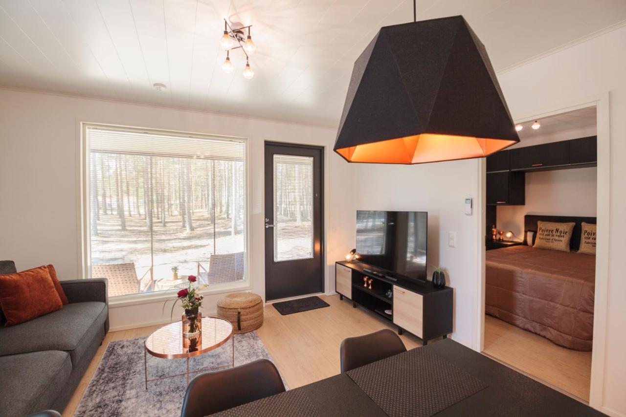 Apartment Tuomenkartano B1 iso huoneisto saunalla Kalajoki Esterno foto